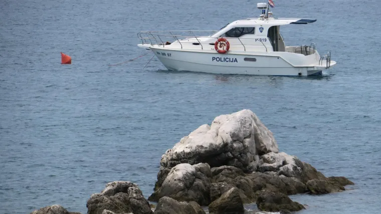 Na plaži kod kampa na Murteru utopila se turistkinja iz Če&scaron;ke