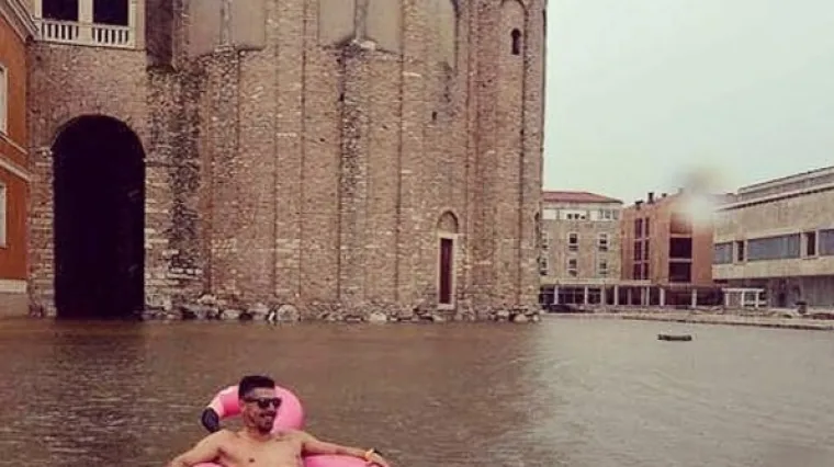 Dok su jedni u Zadru gubili živce drugi su napuhali luftiće i uživali bez stresiranja