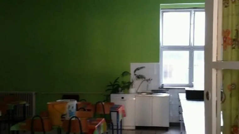 Osnovna &scaron;kola u &Scaron;ibeniku mogla bi biti dva tjedna bez kuhinje: potpuno je uni&scaron;tena, smrdi i sve je mokro
