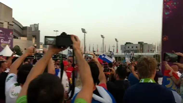 Pogledajte kako su srpski i slovenski navijači zajedničkom pjesmom provocirali Hrvate