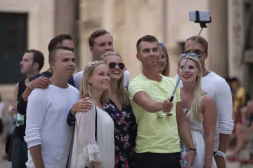Selfie štap upute -  naučite kako koristiti selfie štap