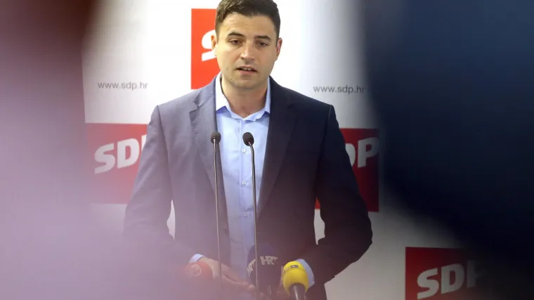 Kako će se rasplesti velika kriza unutar SDP-a?
