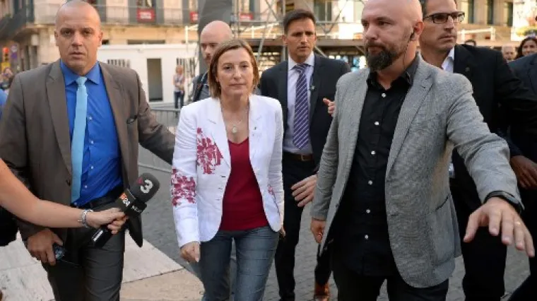 Policija upala u regionalne urede vlade i uhitila 14 ljudi