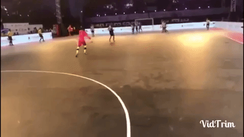 Ronaldinho ima 37 godina, ali i dalje magiju u nogama