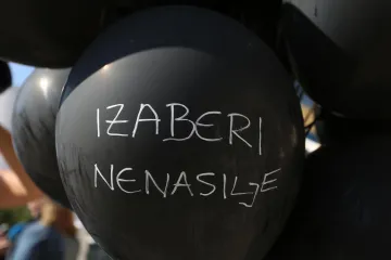 'Nasilje je jezik slabića'