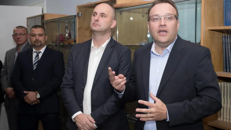 Novi Tolu&scaron;ićevi grijesi: od zapo&scaron;ljavanja novih vozača i nepotizma do nepravilnosti u dodjeli EU novca