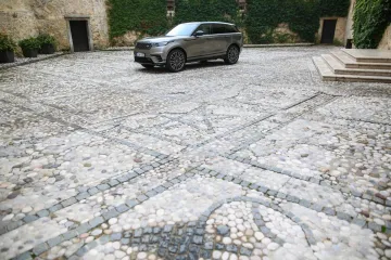 RANGE ROVER VELAR: Dobro pogledajte kako izgleda SUV koji pomiče granice