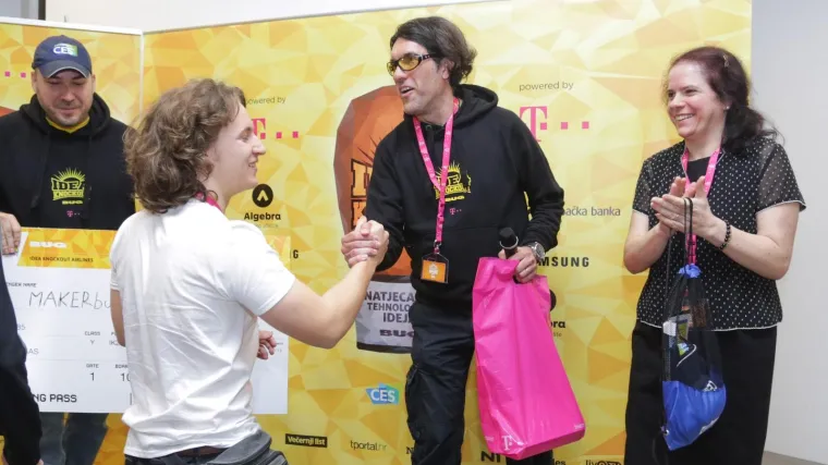 &Scaron;to je smislila hrvatska pamet koja namjerava pokoriti svijet: 19-godi&scaron;nji genijalac u Direktu predstavio svoju igraću konzolu