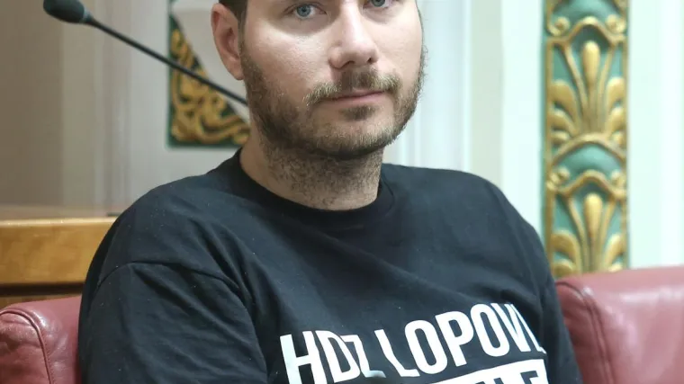 'Pogledajte ljude s kojima sjedim u Saboru i zapitajte se možete li reći da su dobri ljudi'