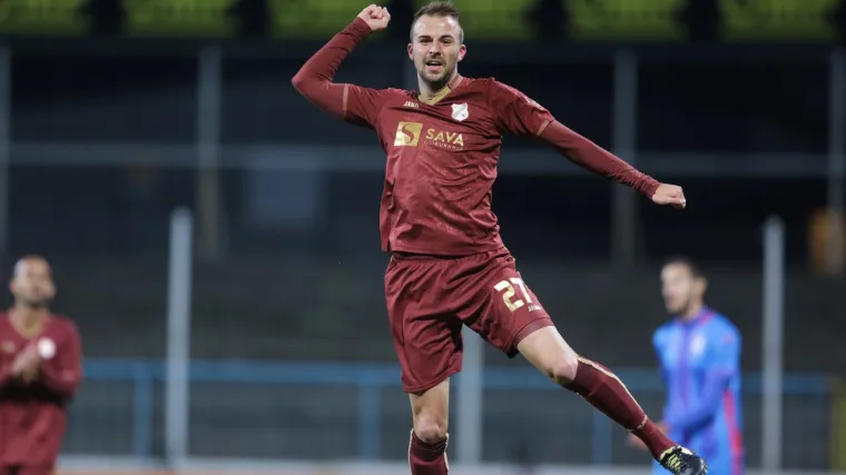 Prvaci strahovali u prvom poluvremenu, a onda je uslijedio uragan