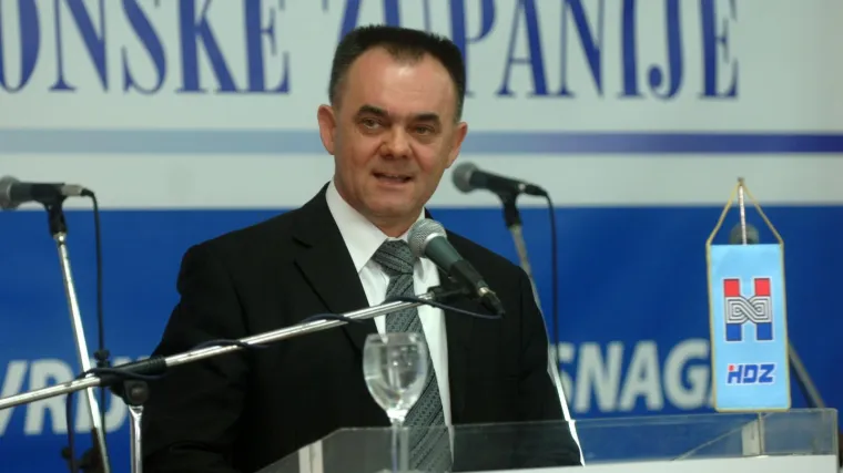 'HDZ-ov župan priveden zbog obiteljskog nasilja odmah mora dati ostavku!'