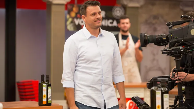 Čista desetka: Mate Janković na setu showa doručkuje kao kralj