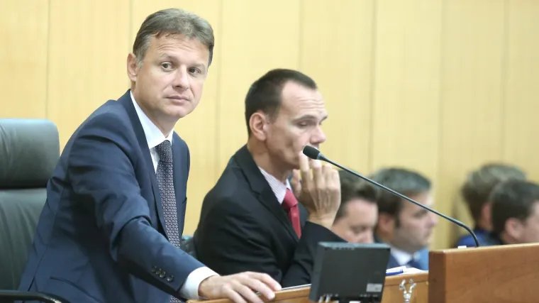 'Pa zar se nismo dogovorili? Ovo je ipak previ&scaron;e!'