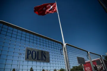 Nakon uhićenja konzularnog djelatnika, američko veleposlanstvo u Ankari prestalo izdavati vize