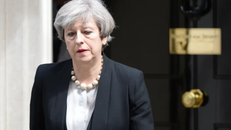 Theresa May ima plan B: priprema scenarij i za slučaj neuspjeha pregovora o Brexitu