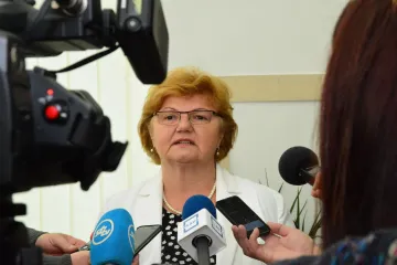 Izbačena sporna definicija obitelji, ali ima još toga...