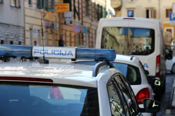 PRIVOĐENJE OSUMNJIČENIKA ZA GOSPODARSKI KRIMINAL: U velikoj akciji USKOK-a privedeno 37 osoba