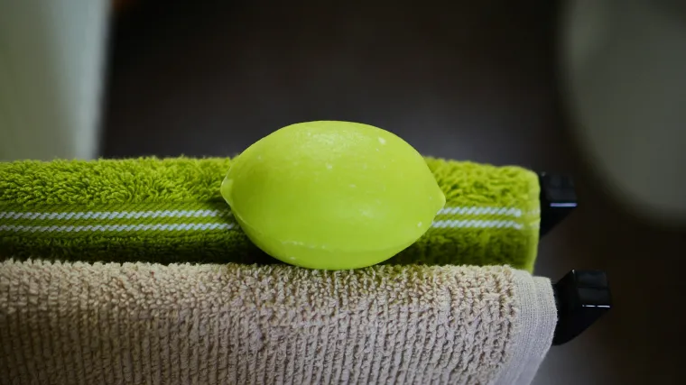 Praktični savjeti kako očistiti dno WC &scaron;koljke