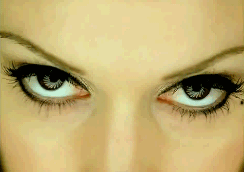 Radite li za računalom, ovih 10 vježbi odmorit će vam oči i spriječiti glavobolju