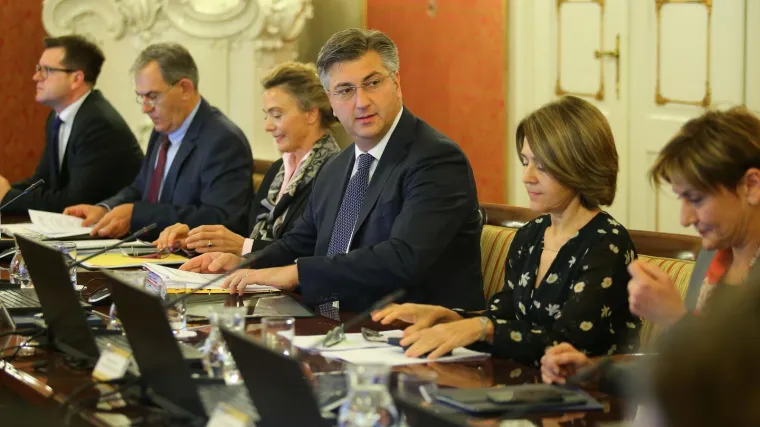 'To su potpuno bizarni komentari'