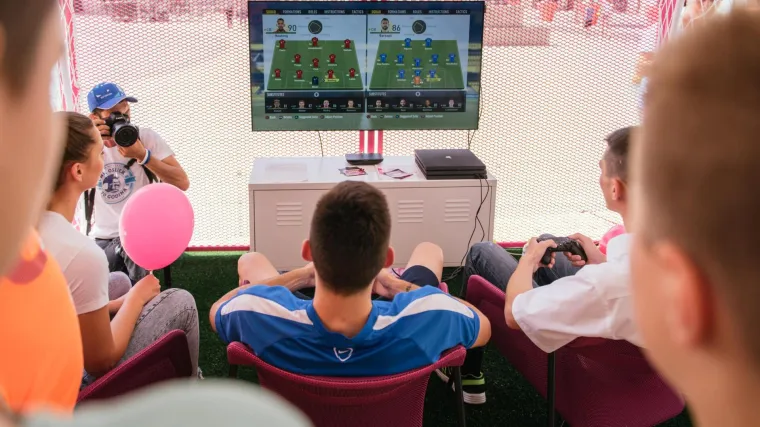 Cjelodnevna zabava na Cvjetnom trgu uz Magentu 1 i Hrvatski Telekom