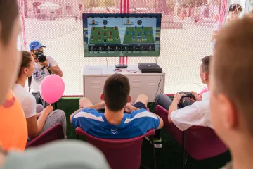 Cjelodnevna zabava na Cvjetnom trgu uz Magentu 1 i Hrvatski Telekom