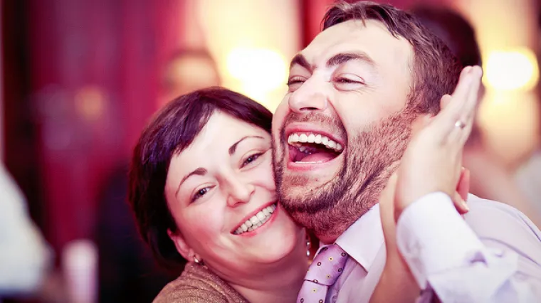 Pronalazak partnera nakon četrdesete godine čini se prilično težak: Ovo su dva ključna pitanja koja si treba&scaron; postaviti