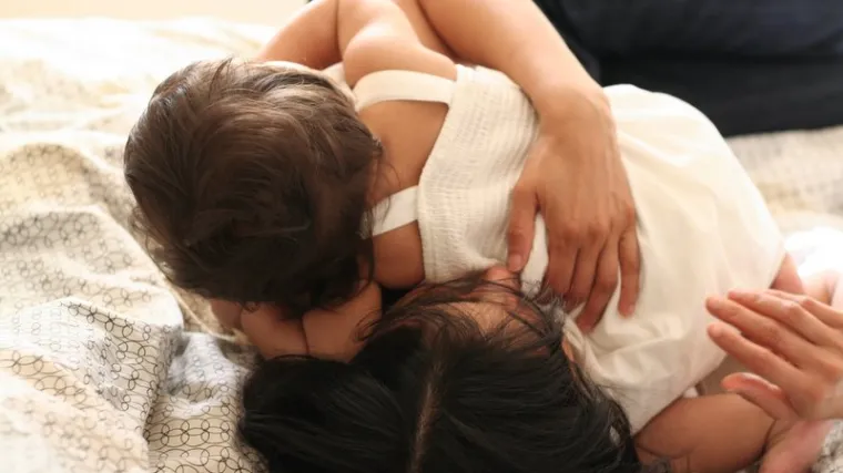 Ne znate kako nazvati dijete? Evo koje ime najbolje pristaje svakom pojedinom horoskopskom znaku