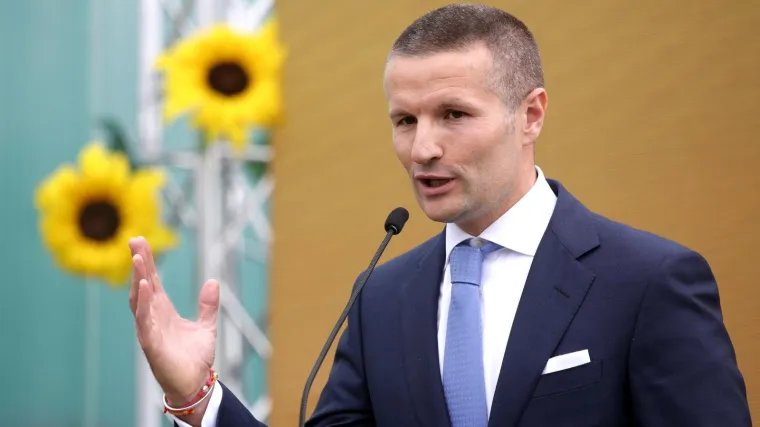 'Todorićev sin Ante promijenio boravi&scaron;te jer se zaposlio van Hrvatske, ali vratit će se u najkraćem roku, prati sve'