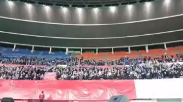 Kad je on iza&scaron;ao na travnjak nastala je ludnica na tribinama