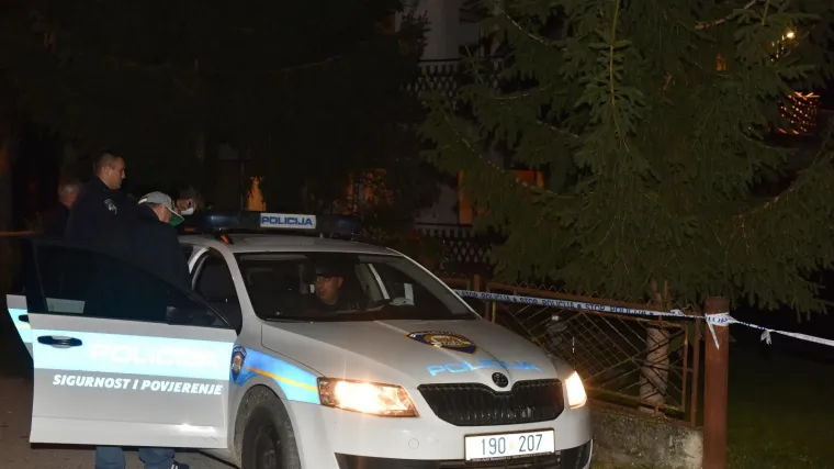 Tragedija u Kupinečkom Kraljevcu: počinitelj ubio mu&scaron;karca pa si presudio u &scaron;umi