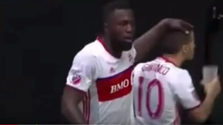 Prvo šokirao popivši pivo za vrijeme utakmice pa zabio golčinu za bod svoje momčadi!