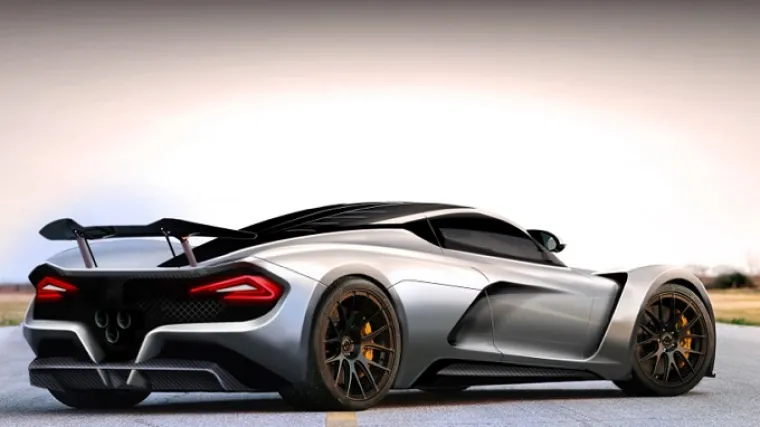 Hennessey Venom F5 je sofisticirana agresija na kotačima koja juri brže od nevjerojatnih 460 km/h