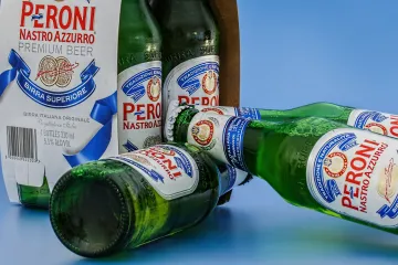Kako skinuti naljepnicu sa stakla?