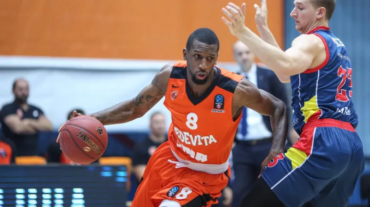 Nakon uvodnih poraza stiglo i prvo slavlje hrvatskog prvaka