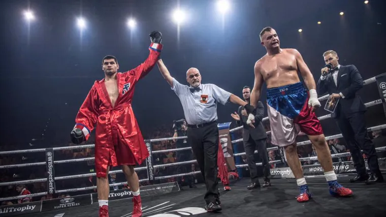 Fenomenalna pobjeda: Filip Hrgović desnim kro&scaron;eom porazio če&scaron;kog borca