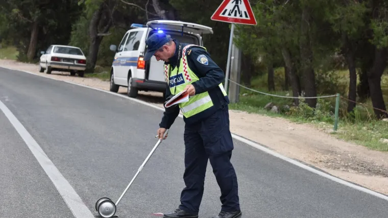 U prometnoj nesreći kod Rudina poginuo vozač