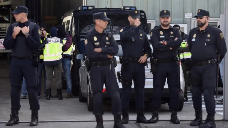Kaos među policajcima, okreću se jedni protiv drugih