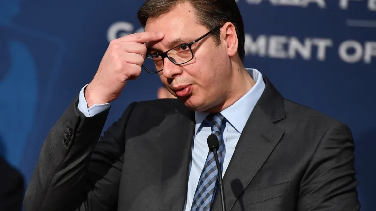 Vučić ne vjeruje kako će Hrvatska nabaviti F16 avione, te poručuje: 'Hrvati mi govore da sam četnik, mogu se samo osmjehnuti na to'