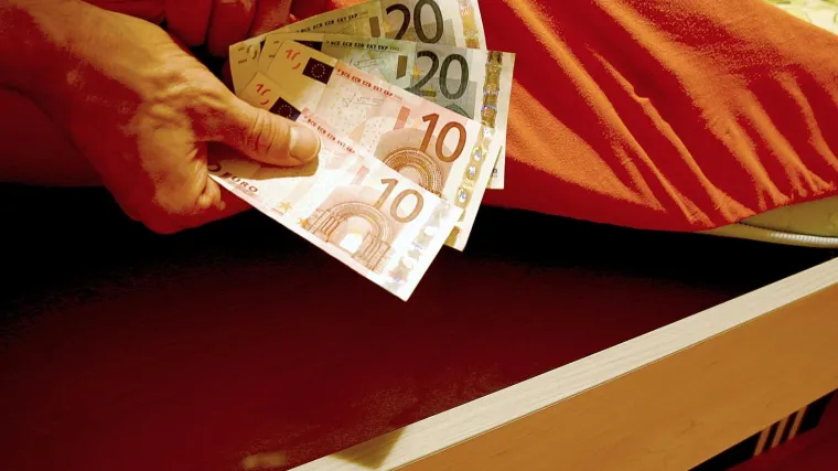 Provjerili smo kako su susjedi prihvatili euro kao svoju valutu: Slovenci se žale da je srednjeg sloja stanovni&scaron;tva sve manje