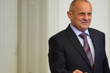 Primio je označene novčanice, uhićen u akciji USKOK-a, a na izricanju presude skoro mu je pozlilo