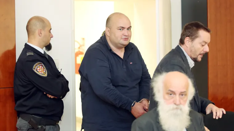 U Zagrebu izgorjela kuća kamatara koji je svojim žrtvama oteo gotovo 30 milijuna kuna