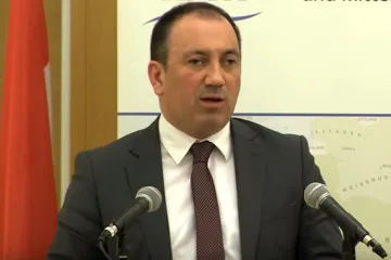 U manje od deset mjeseci na put išao 44 puta: ministar vanjskih poslova BiH putovao koliko i Hillary Clinton