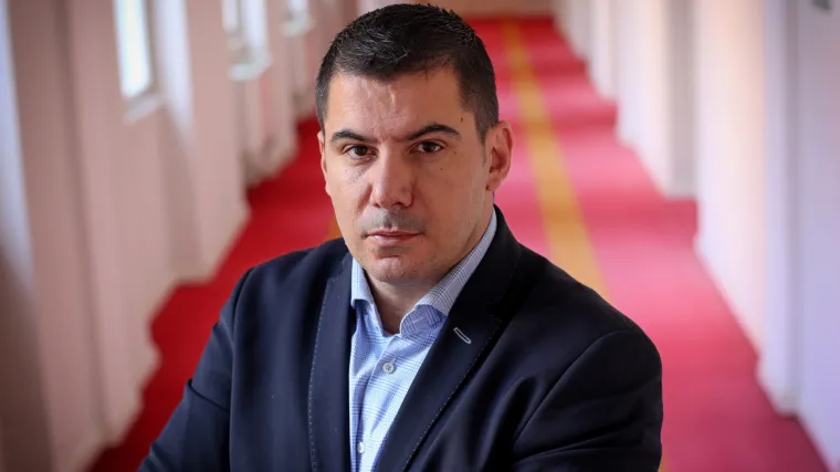 Zastupnik Mosta danas pokazuje dokumente vezane uz Agrokor: 'Oni mogu ozbiljno uzdrmati ljude koji stoje iza Plenkovića'