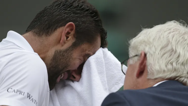 Čilić u Parizu neočekivano izgubio od Benneteaua i prokockao polufinale