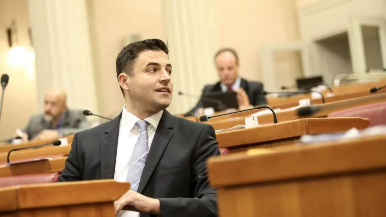 'Kad već ne želi doći pred povjerenstvo, veselim se razgovoru na sudu'