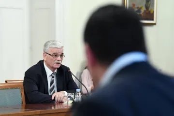 HDZ-ovac ODBRUSIO GRMOJI: 'Dva petka ste ovdje i mislite da ste popili svu pamet svijeta! Pa ja sam Sabor čuvao lovačkom puškom'