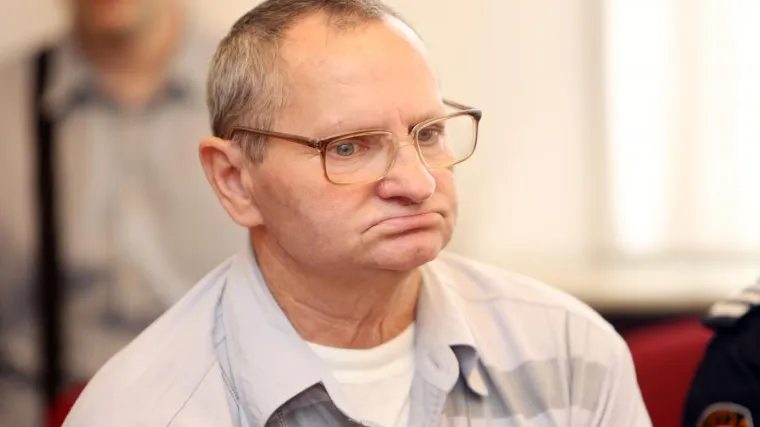 Otac ubijenog pljunuo na njega i obru&scaron;io se na sutkinju