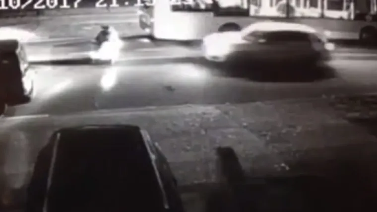 Žena na skuteru za pomoć u kretanju odletjela nakon sudara s BMW-om