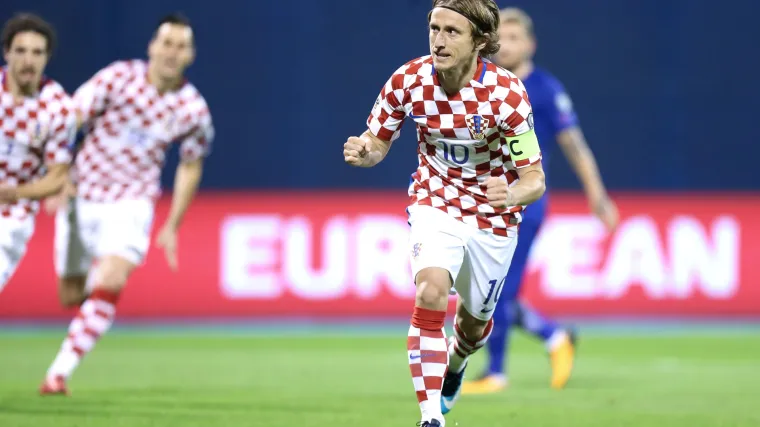 Grčka potopljena na Maksimiru: Dalićevi 'vatreni' u prvoj utakmici doigravanja slavili s 4:1!